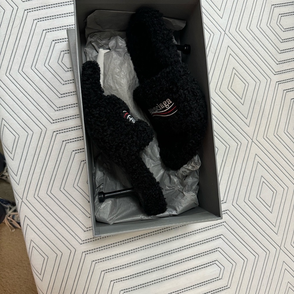 Balenciaga Women's Black Plush Mules - Picture 6 of 8